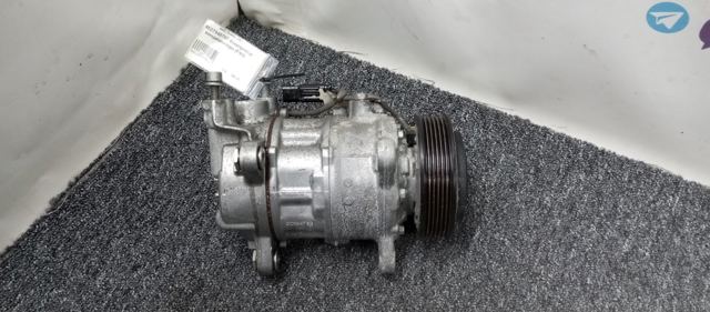 Компресор системи кондиціювання 64527948797 BMW
