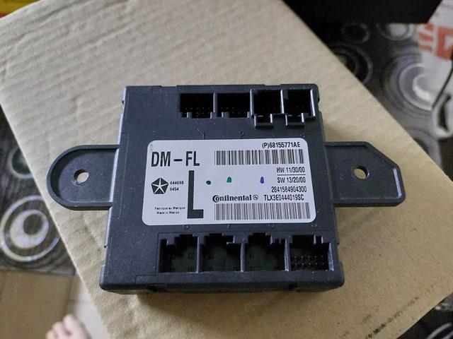 Блок комфорту передніх дверей 68155771AE CHRYSLER