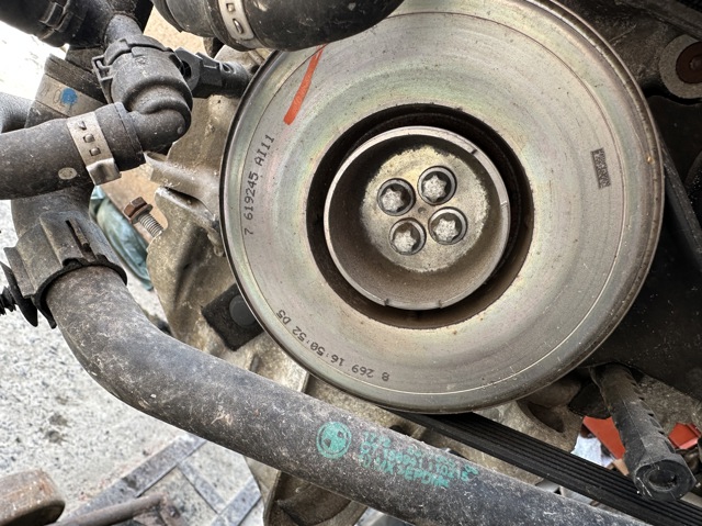 Демпферний шків колінвала 11237619245 BMW
