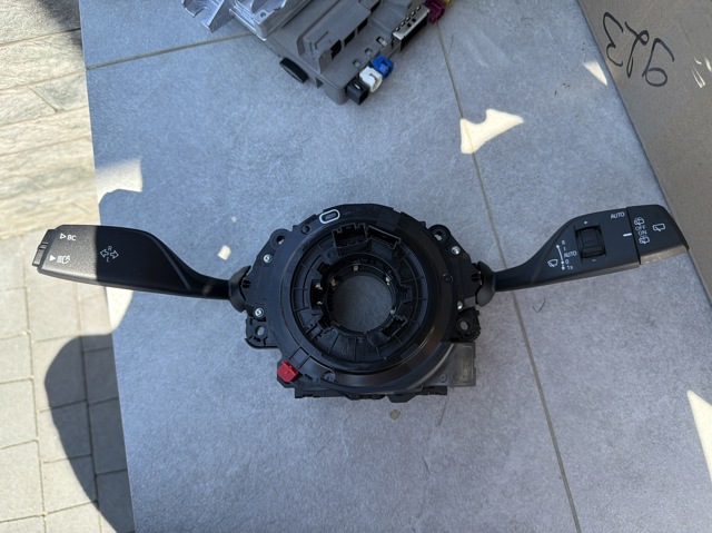Перемикач підрульовий 61315A819E9 BMW