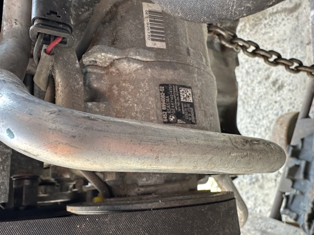 Компресор кондиціонера 64526994082 BMW