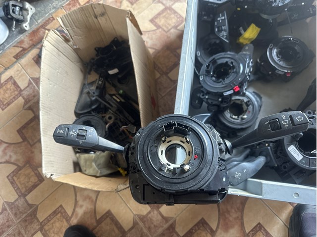 Шлейф Airbag 6989557 BMW