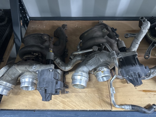 Турбонаддув 11657637563 BMW