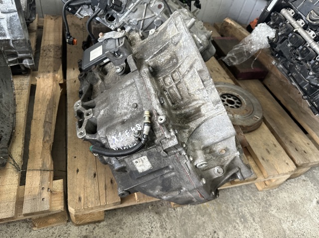 Автоматична коробка передач 24009423613 BMW