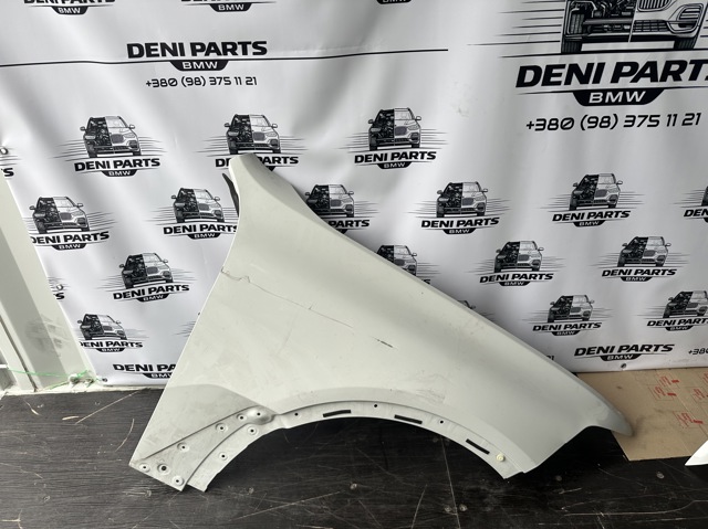 Переднє праве крило 41007933472 BMW