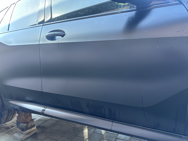 Пасажирські передні двері 41518738552 BMW