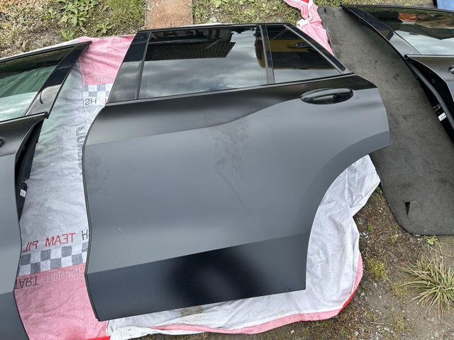 Двері задні 41522642779 BMW