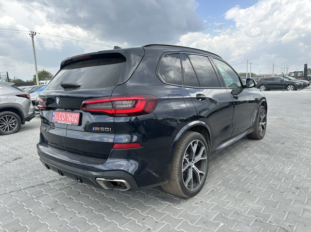 Двері пасажирські задні праві 41522642780 BMW