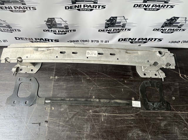 Буфер бампера заднього 51127425444 BMW