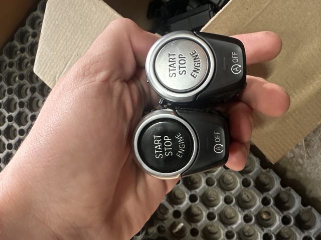Кнопка запуску двигуна 61316835089 BMW