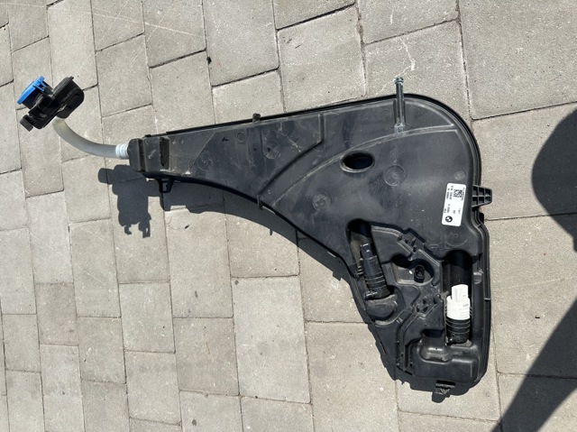 Бачок для омивайки 61667483867 BMW
