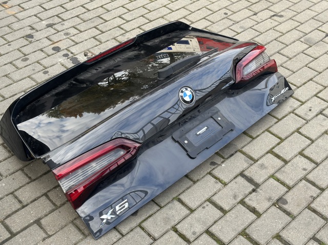 Стоп задній 63215A0DB07 BMW