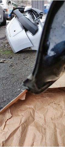 Дверь передня ліва 6700260850 TOYOTA