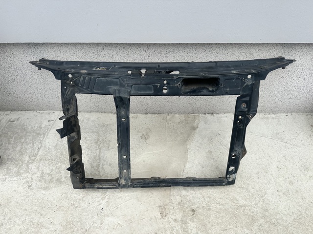 Кронштейн для радіатора 5J0805591A VAG