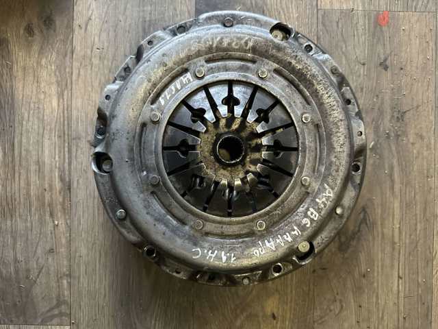 Маховик зчеплення 03G105266AC VAG