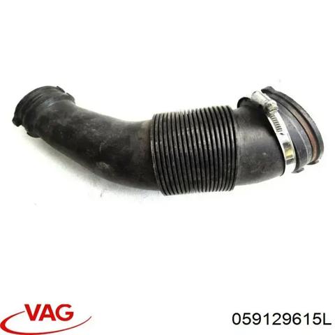 Патрубок повітряний, вихід повітряного фільтра 059129615L VAG