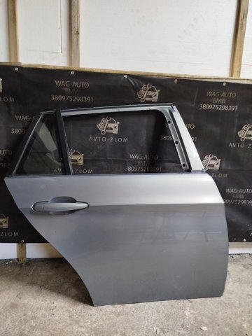 Двері задні в зборі 41009628752 BMW