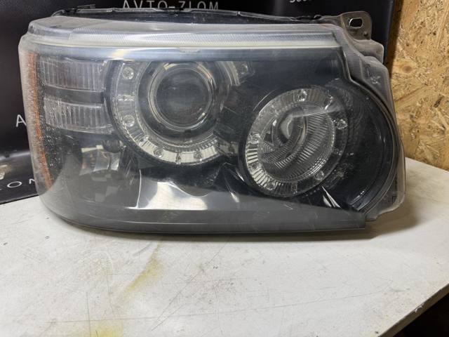 Права блок фара LR015097 LAND ROVER