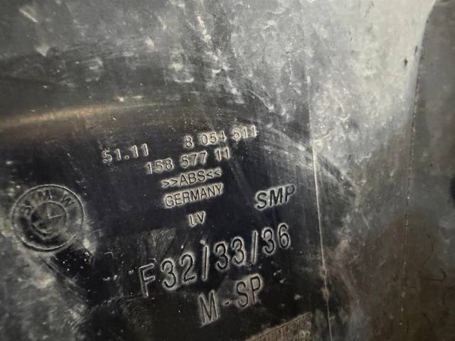Кронштейн кріплення протитуманною фари, лівою 51118054511 BMW