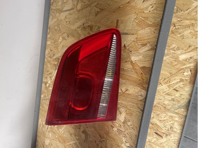 Стоп задній 3AE945093K VAG