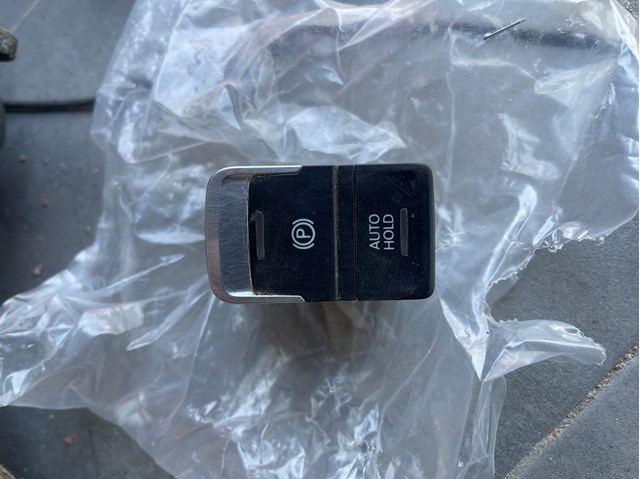 Кнопка електромеханічного гальма стоянки 3G0927225 VAG