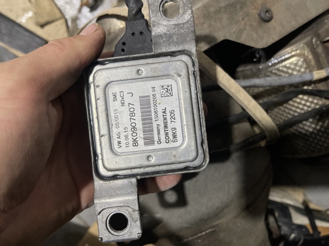 Датчик оксидів азоту NOX 8K0907807J VAG