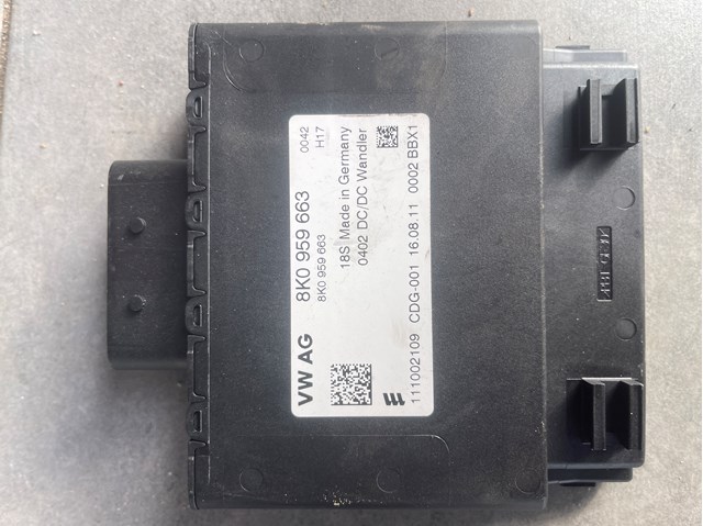Стабілізатор напруги 8K0959663 VAG