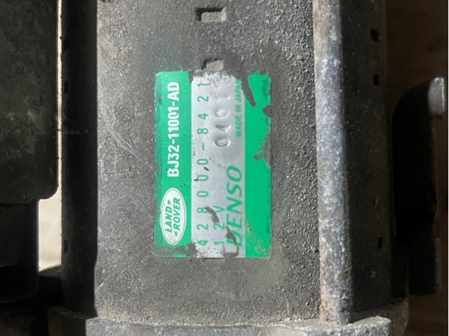 Стартер автомобільний BJ3211001AD LAND ROVER