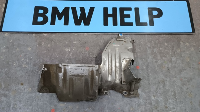 Кришка випускного колектора 06K129596C VAG