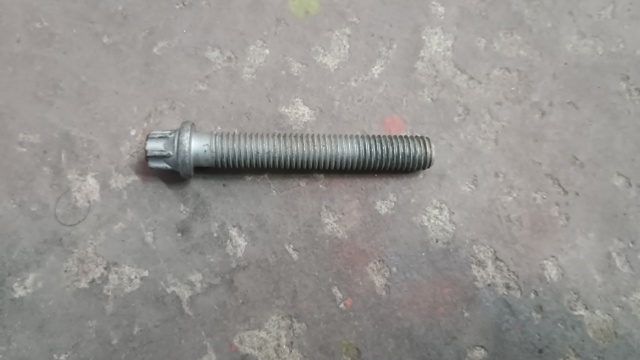 Болт коленвала 11238585220 BMW