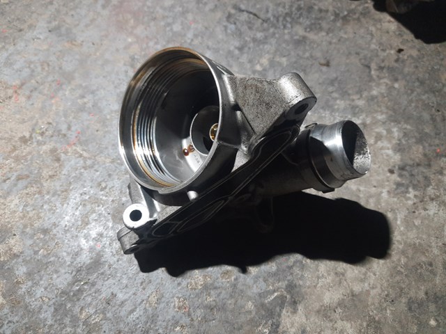 Корпус маслофільтра 11428642289 BMW