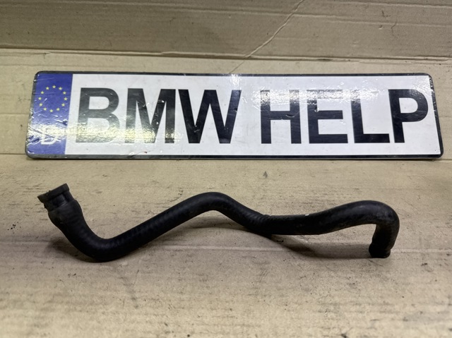 Трубопроводи і шланги системи охолодження 11531247915 BMW