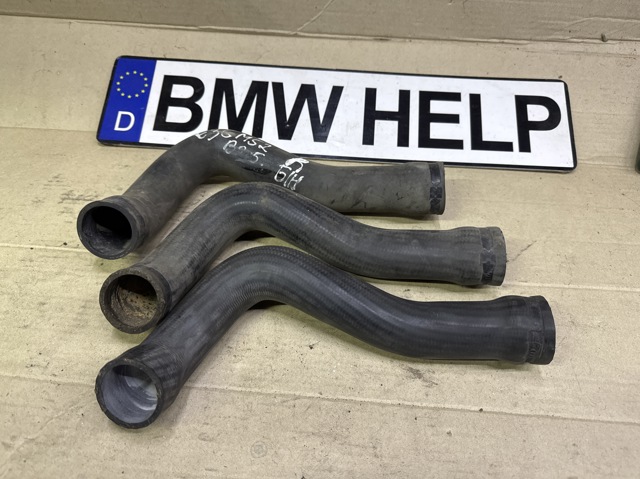 Шланг/патрубок радіатора охолодження, нижній 11531730928 BMW