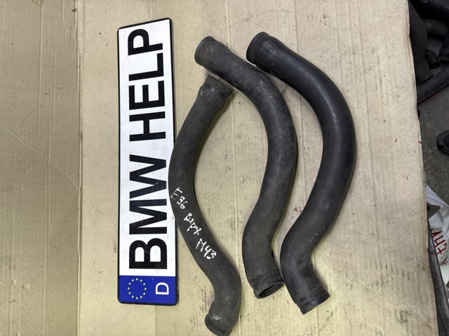 Шланги системи охолодження 11531743192 BMW