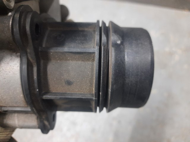 Патрубок дросельний 11617619271 BMW