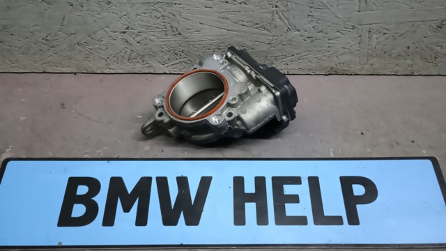 Блок дросельної заслінки 13548601651 BMW