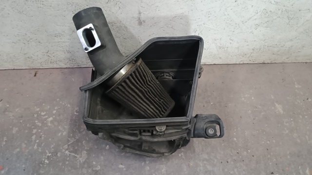 Коробка фільтра 13717639749 BMW