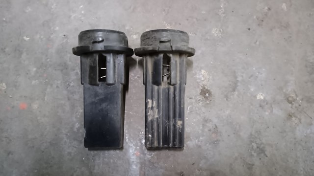 Цоколь (патрон) заднього ліхтаря 1387365 BMW
