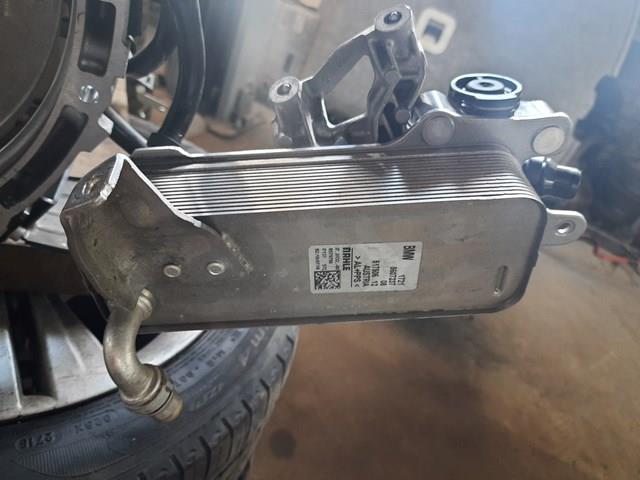 Радіатор охолодження, АКПП 17218607237 BMW