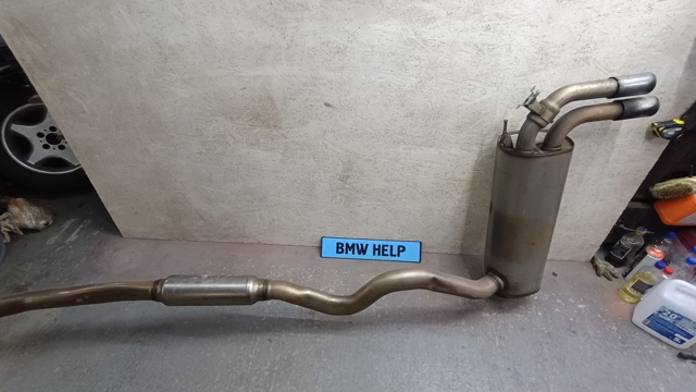 Вихлопна труба 18307645938 BMW
