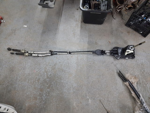 Трос коробки передач 25118602239 BMW