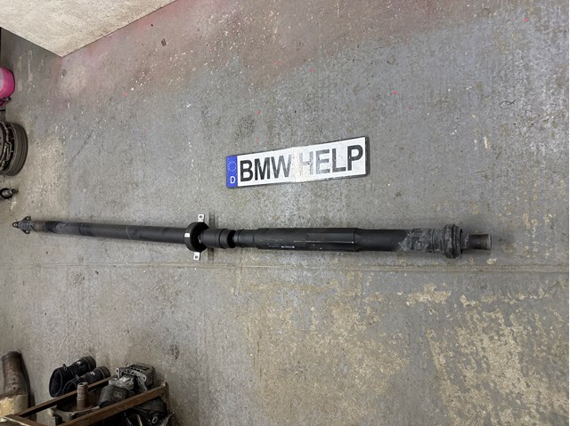 Вал карданний задній, у зборі 26108605878 BMW