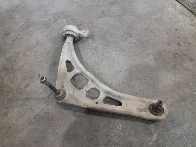 Поперечний важіль 31122343359 BMW