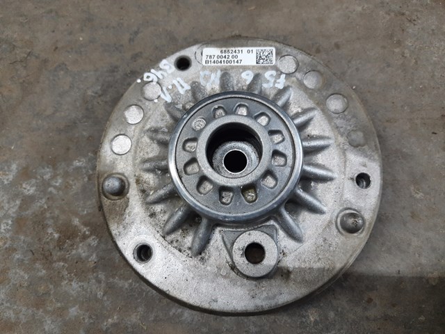 Подушка амортизатора переднього 31306852431 BMW