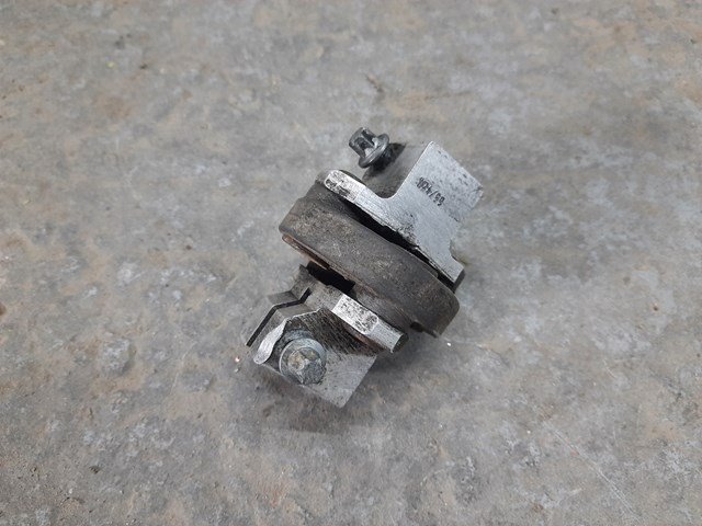 Муфта рульового кардана 32306752957 BMW