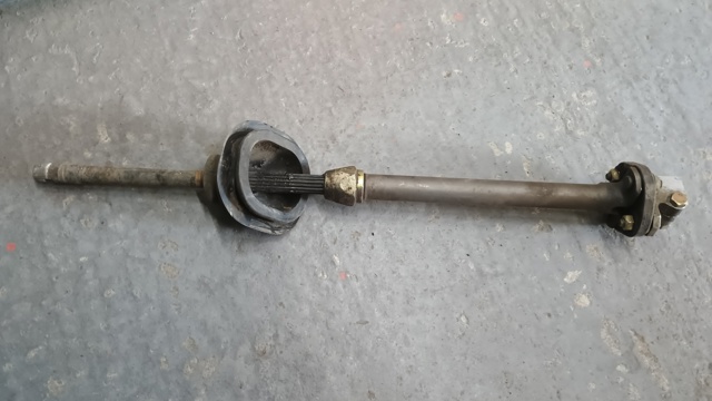 Вал рульової колонки, нижній 32311161582 BMW