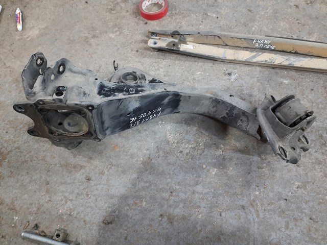 Підшипник ступиці колеса 33326851580 BMW