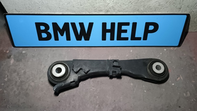 Важіль підвіски задній правий 33326867538 BMW