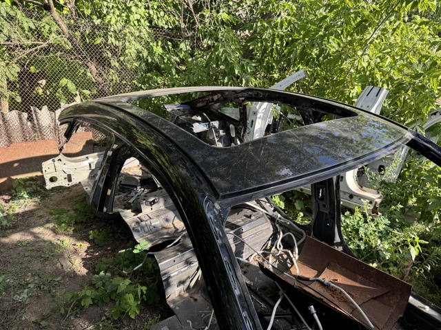 Дах кабіни в зборі 41009466186 BMW