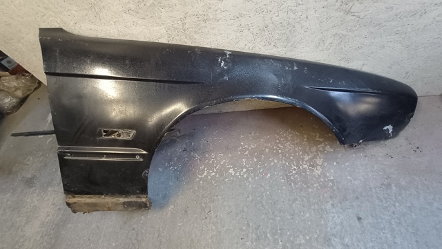 Переднє праве крило 41351946926 BMW